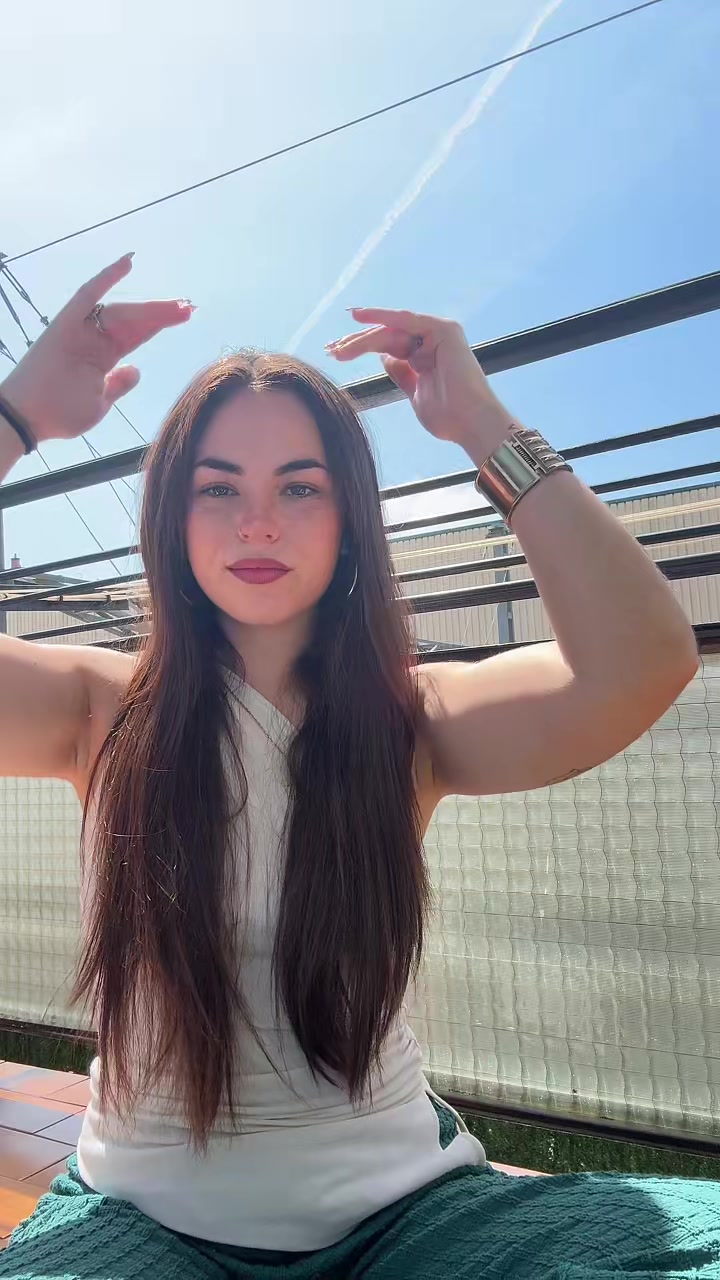 @𝓮𝓷𝓮