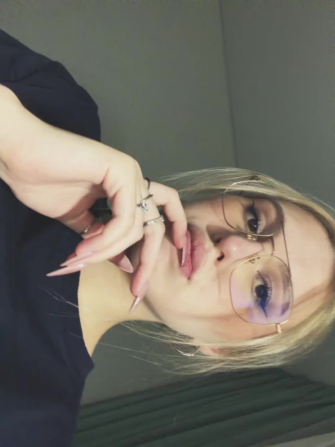 @polllinka