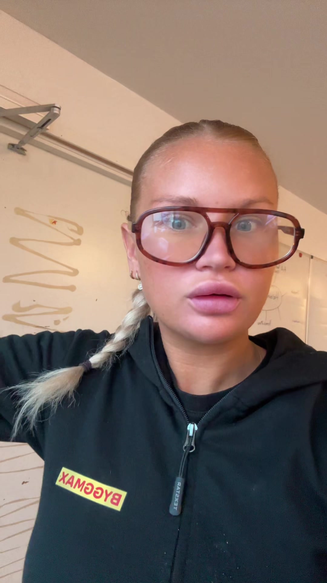 @Julka 🧸🥥🤎
