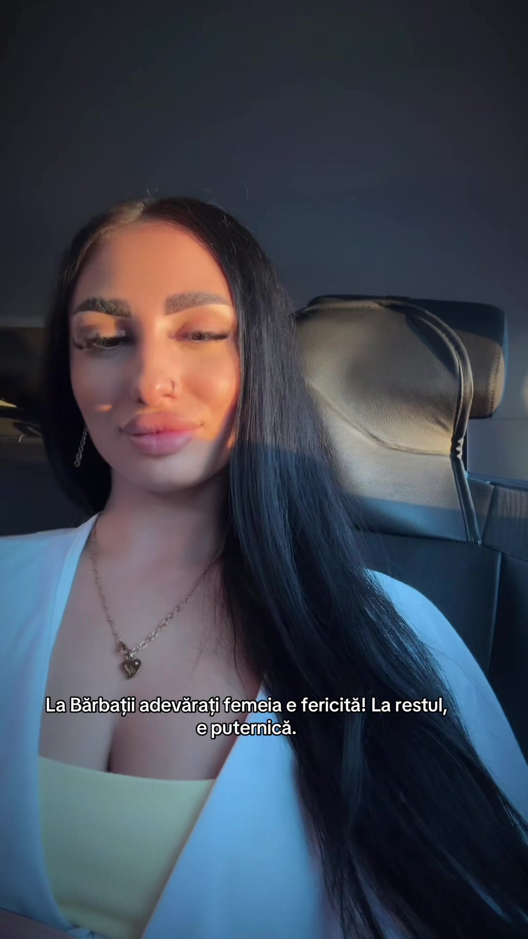 @Andreea_Wly