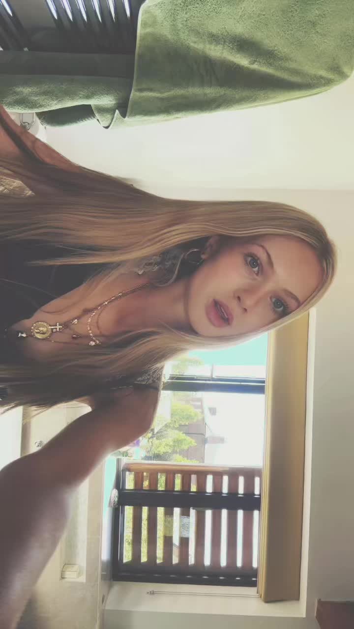 @𝐟𝐥𝐨𝐫𝐞𝐧𝐜𝐞 💕🪽
