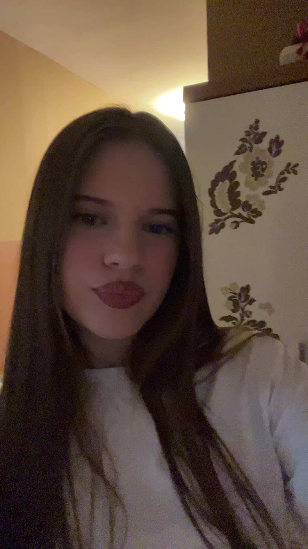 @𝐋𝐞𝐨𝐧𝐚