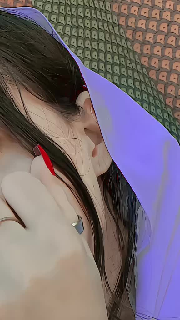 @༺ 🍁𝑬𝒚𝒆𝒔 𝒒𝒖𝒆𝒆𝒏🍁 ༻