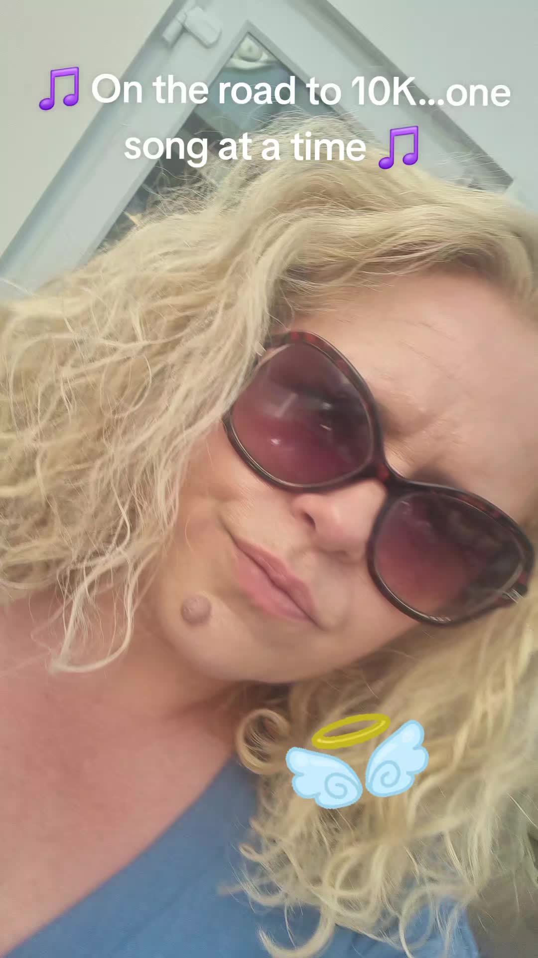 @AmieThingGoes