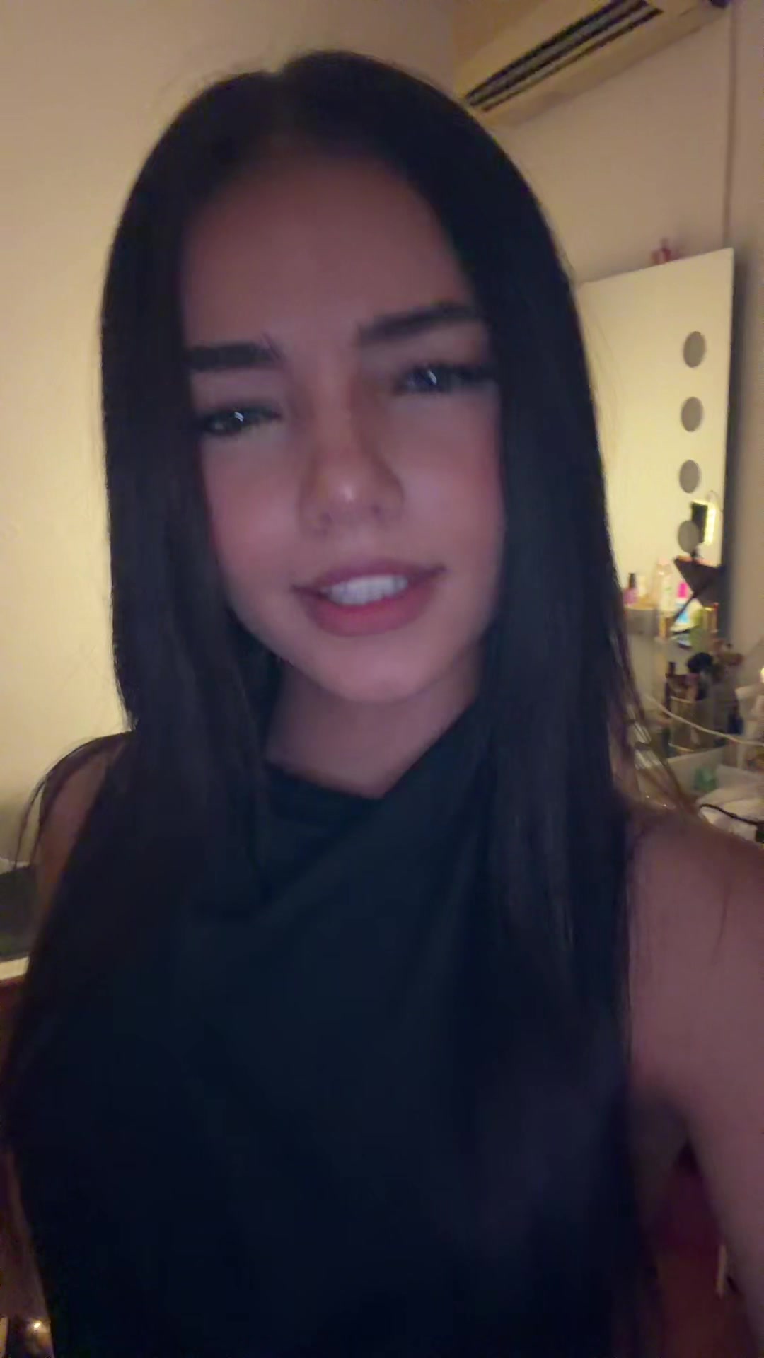 @afriicadiiaz_