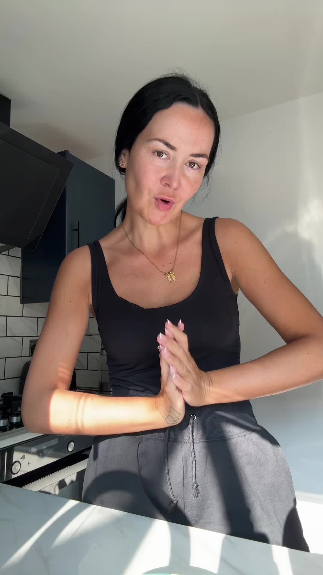 @Sabrinakinsella