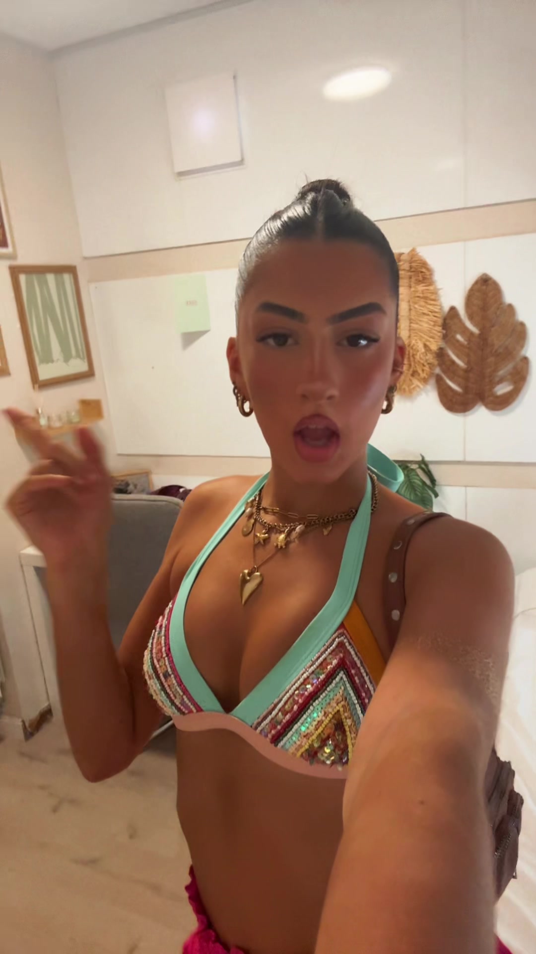 @AINARA DÍAZ