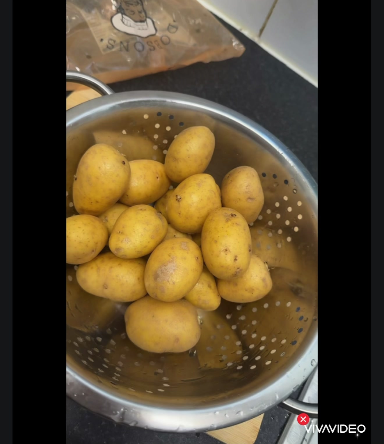 @🥥R𝐨𝐙𝐳𝓎..