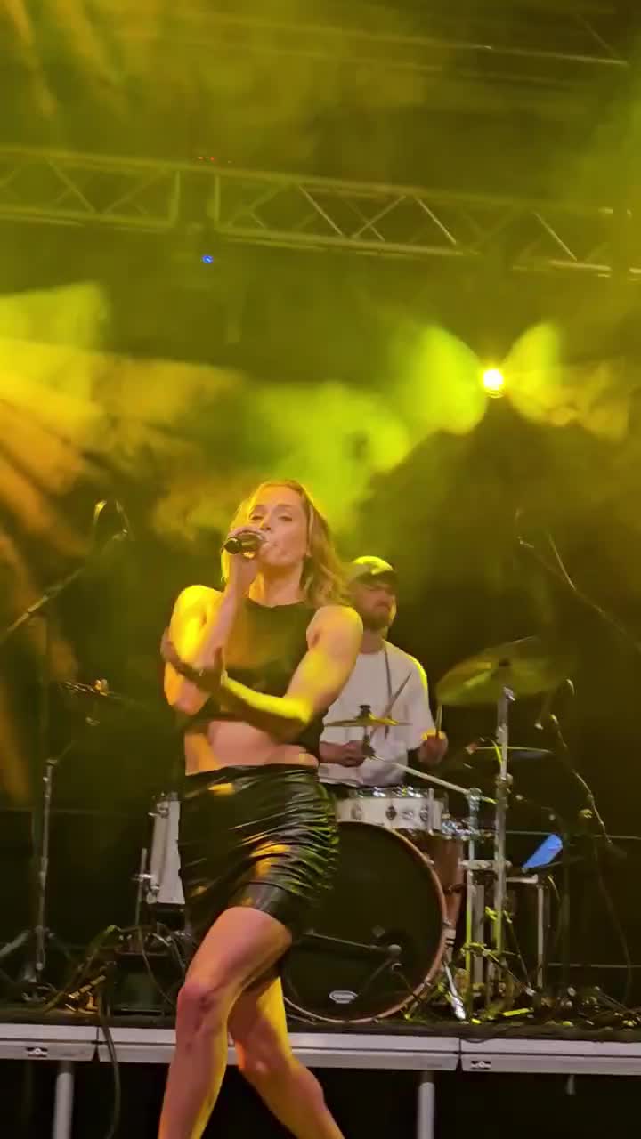 @emmadrobnaofficial