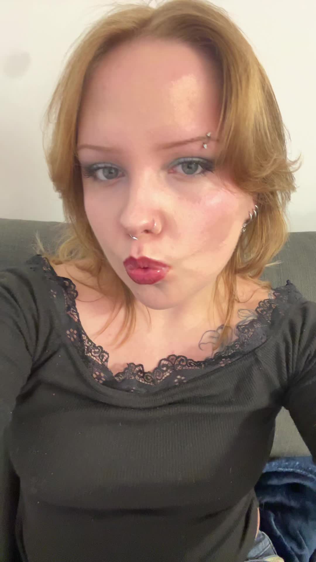 @Sasha<3