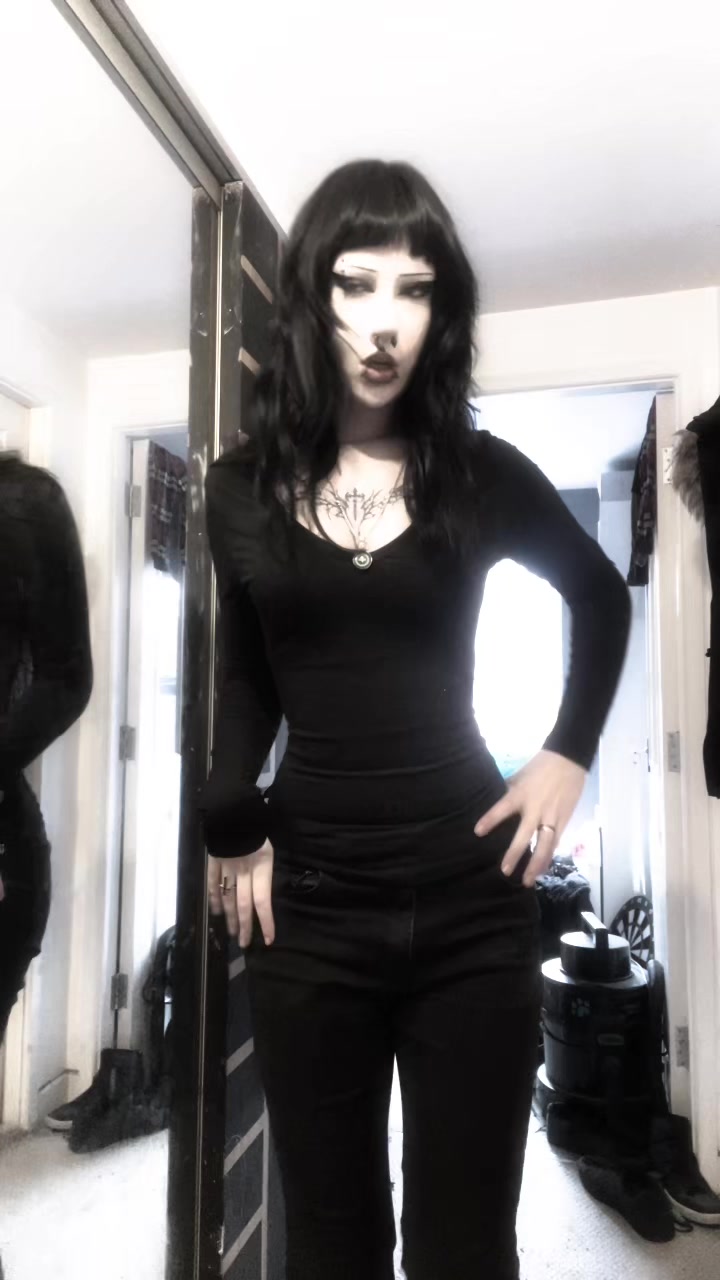 @𝒩💋