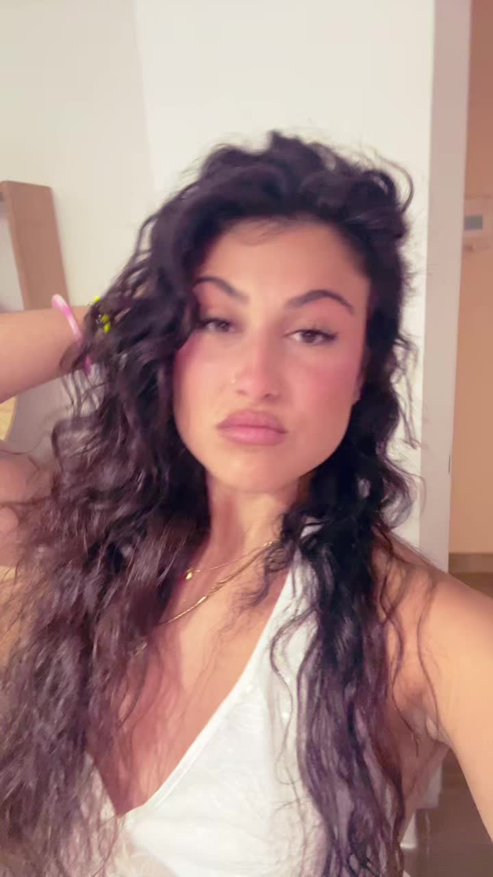 @ariadna