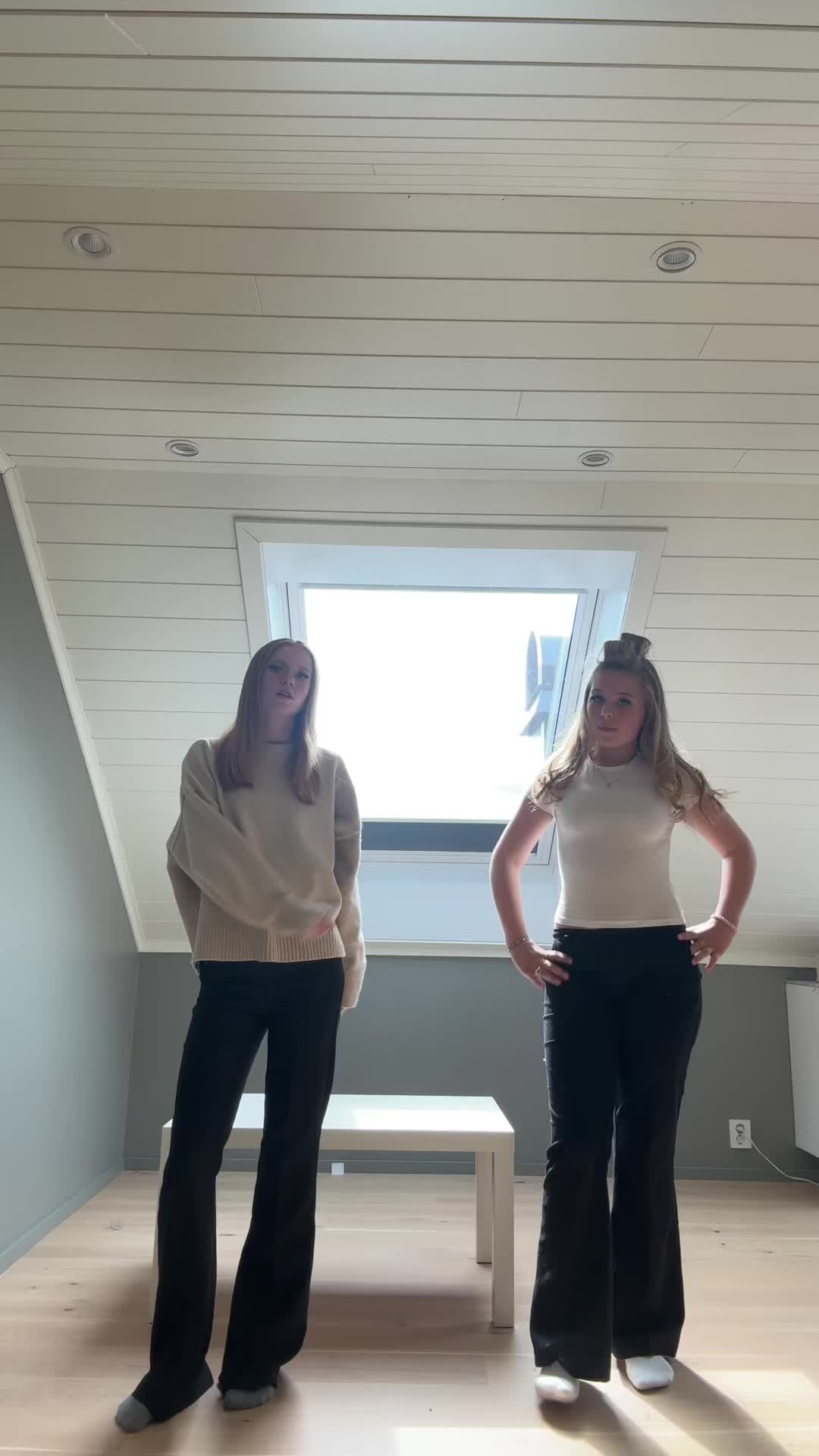 @𝓔𝓶𝓲𝓵𝓲𝓮🦢🤍