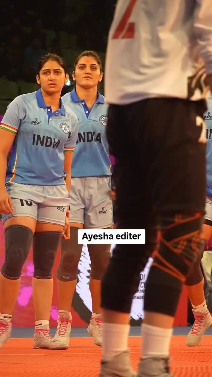 @ayesha queen 👑