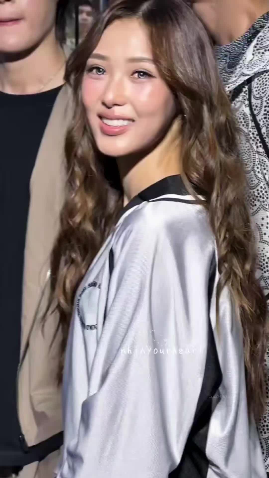 @0100