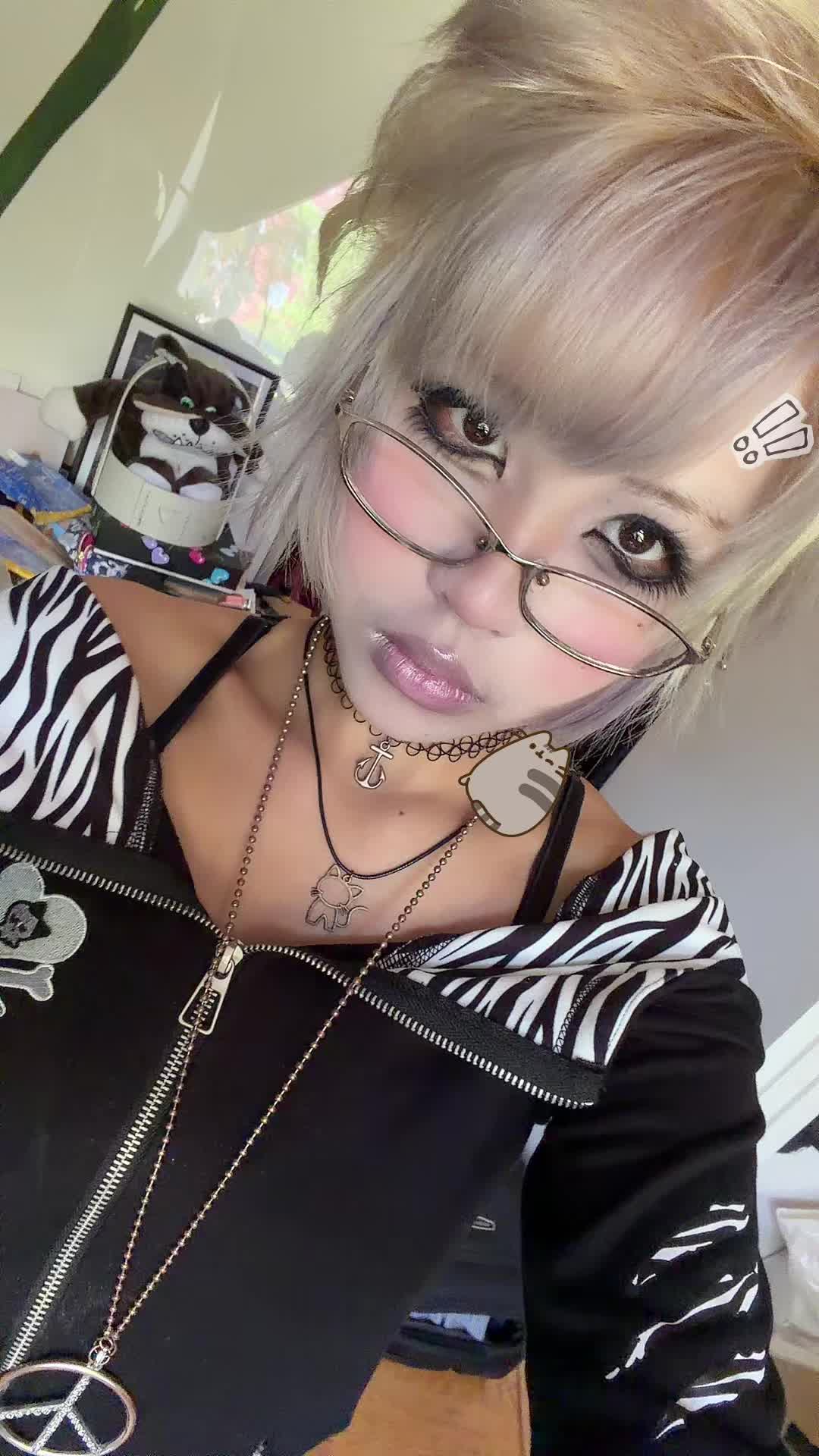 @Ammy🦄
