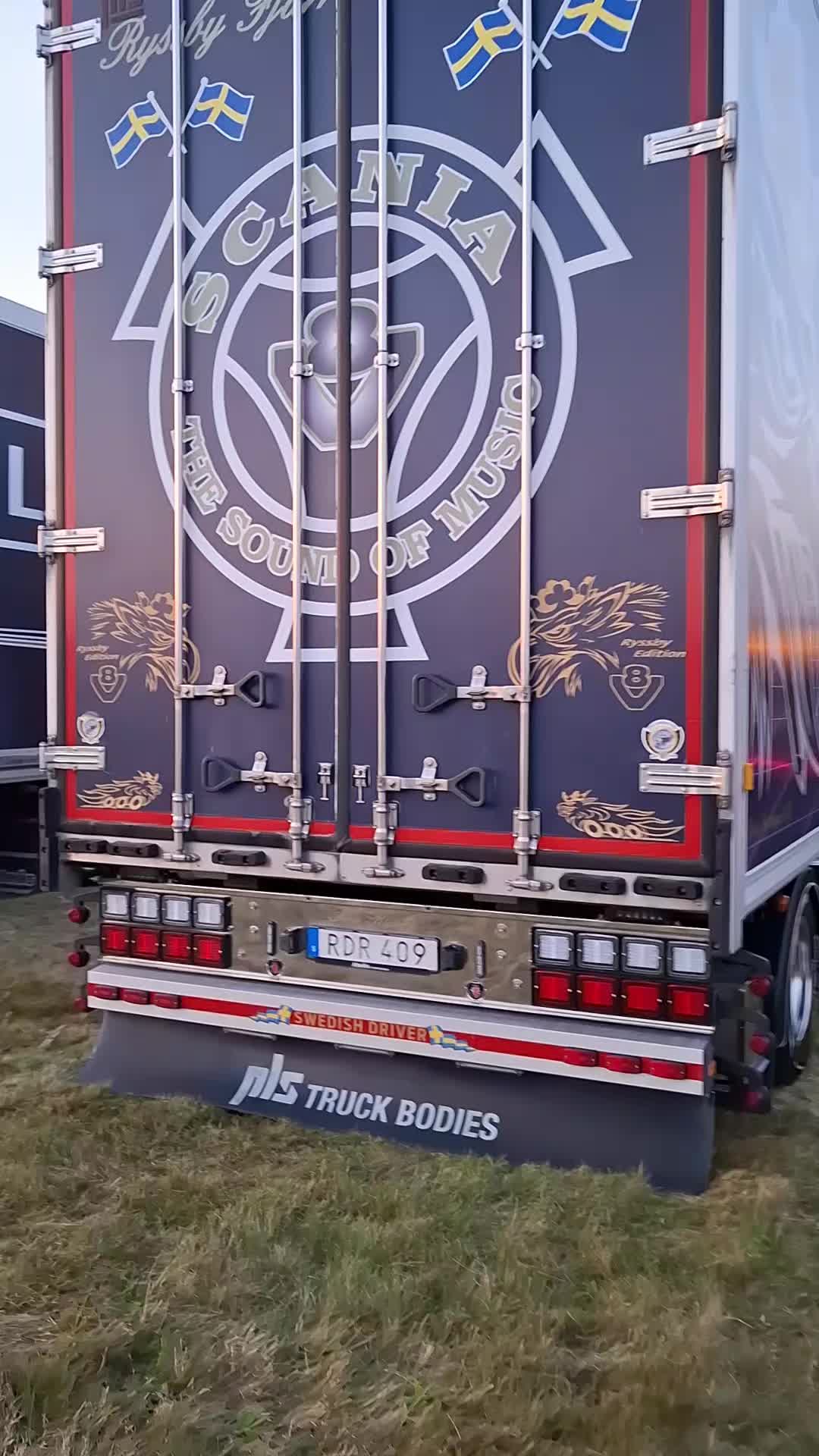 @🚨truckspotternörd🚨