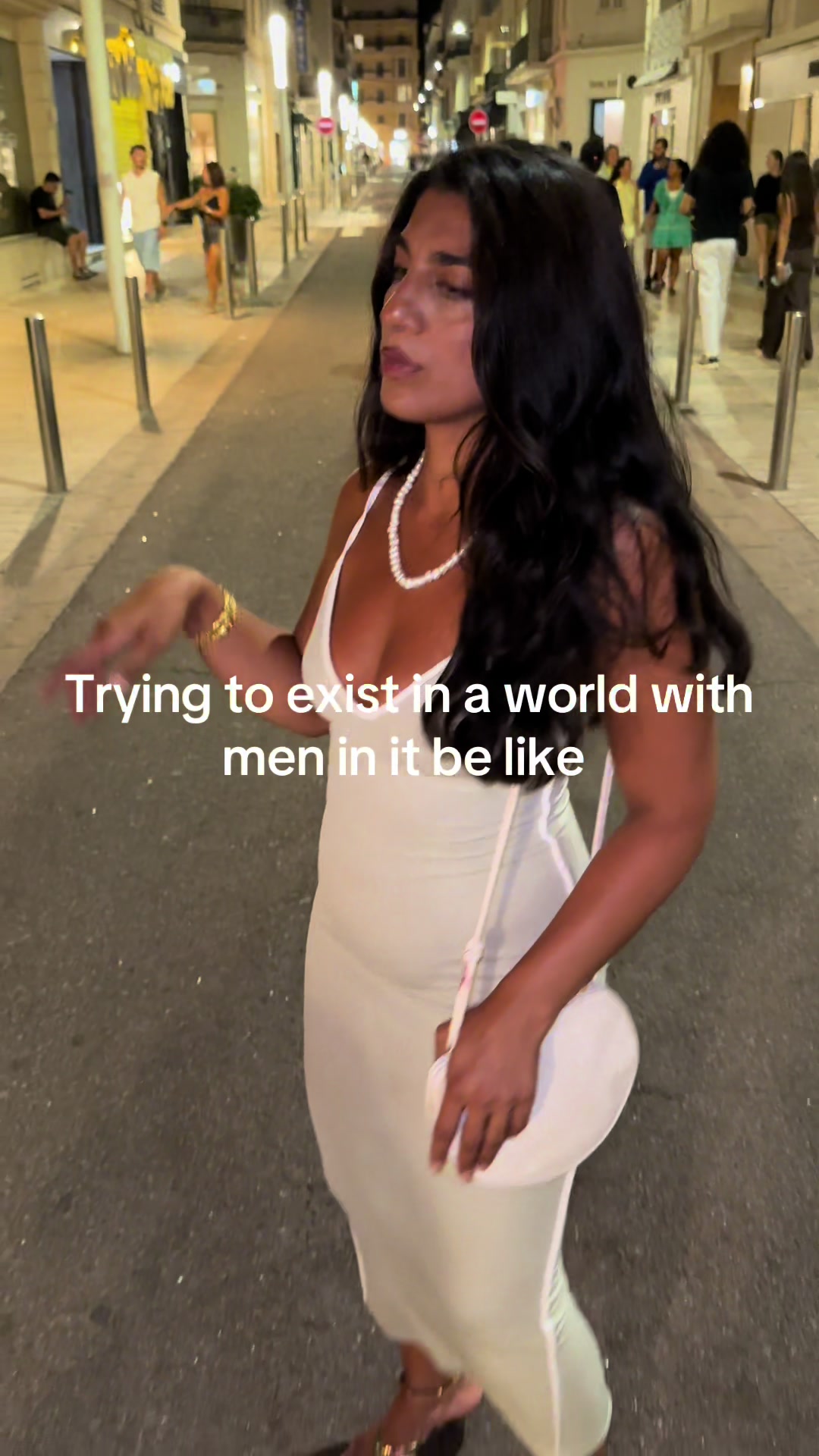 @pinkmoongirl