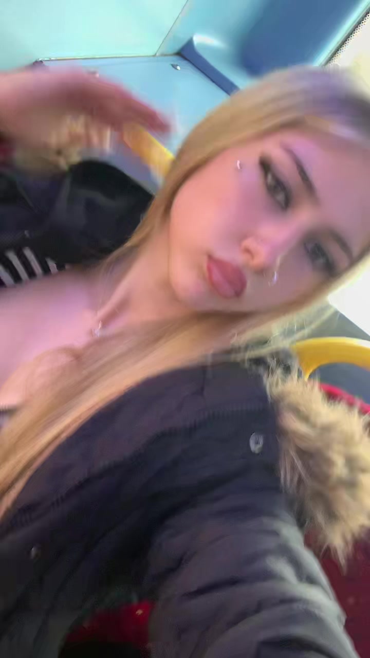 @๐๐ฌ๐ซ๐ ๐ฆ๐๐ ๐ชฝ