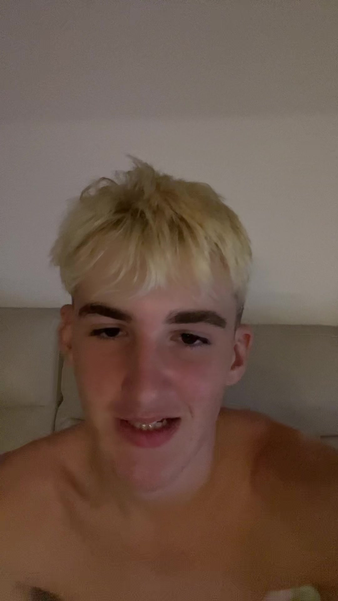 @F A L K O