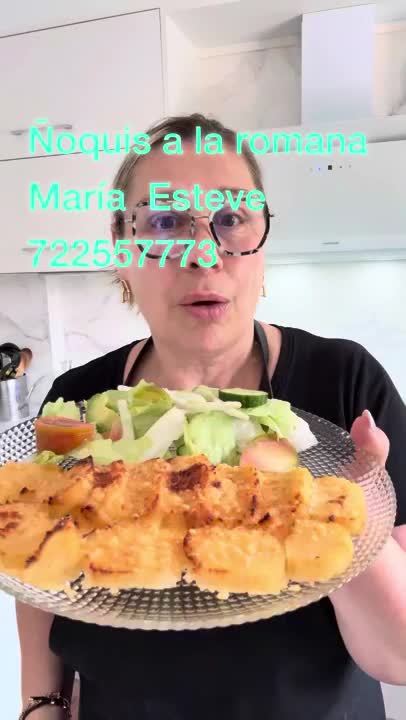 @María Esteve con Thermomix