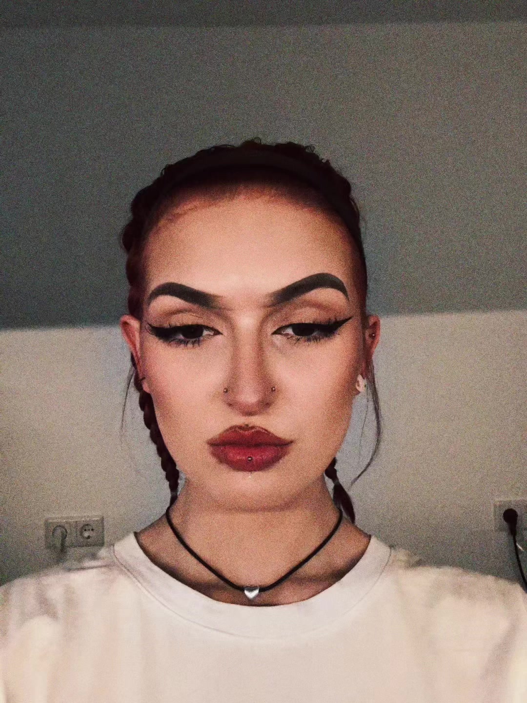 @๐.