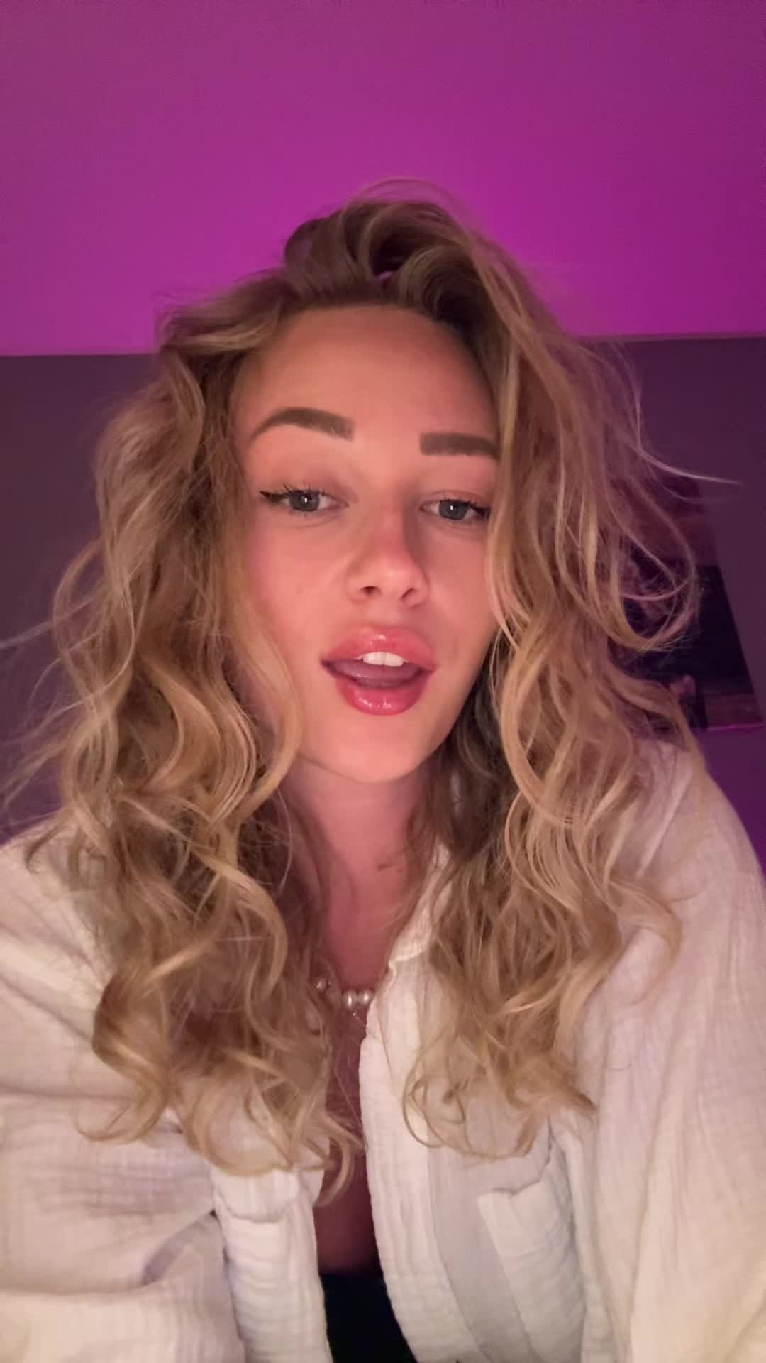 @natalie🦂