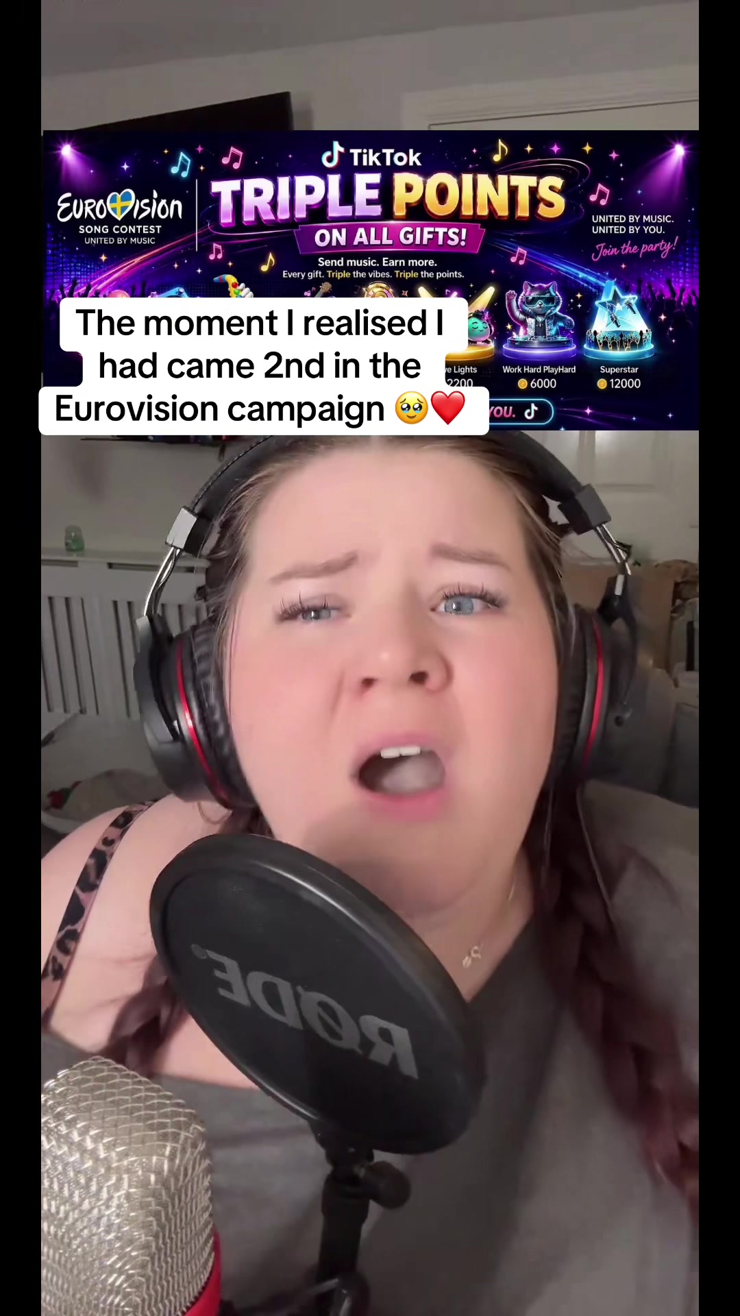 @laurenannrosso🎤🐧