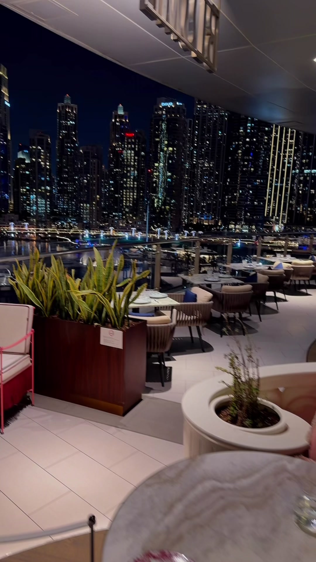 @Duba&iuml;