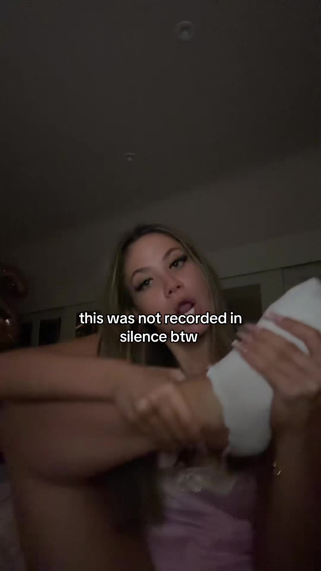 @naomibr0wn
