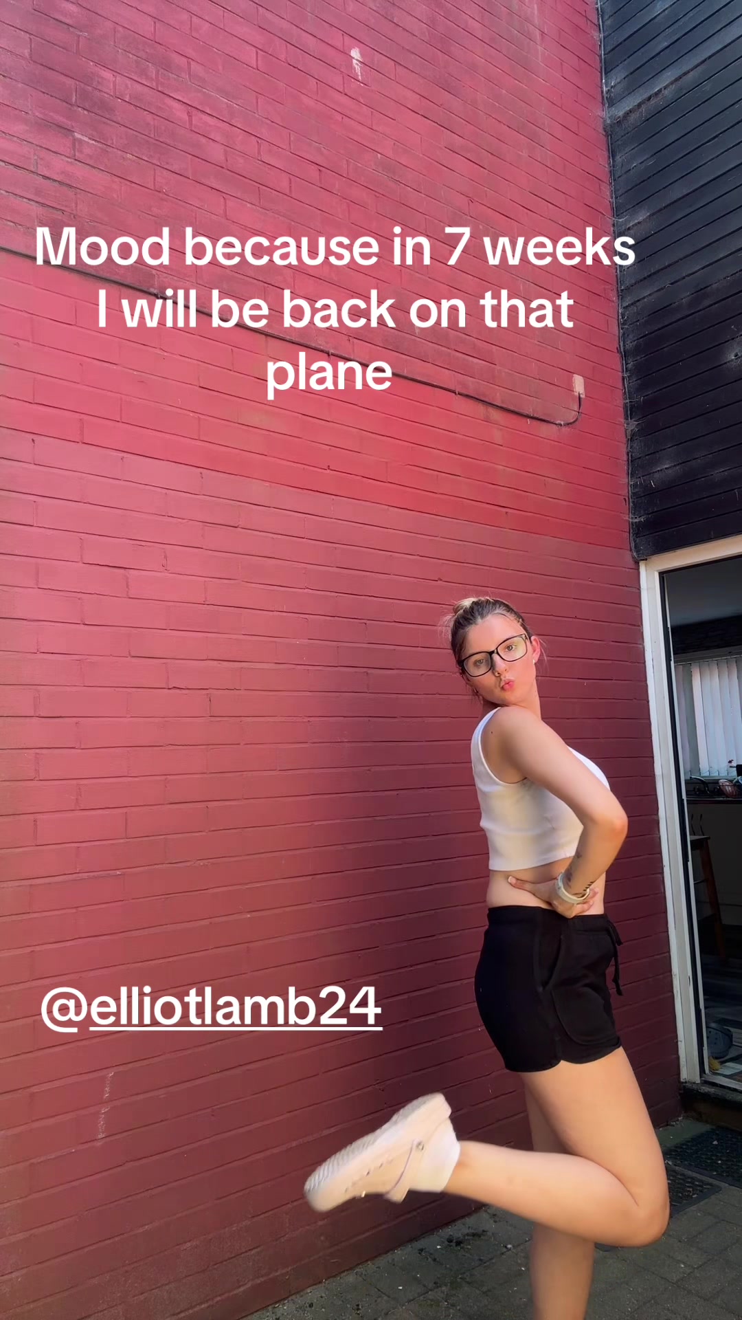 @Chloe