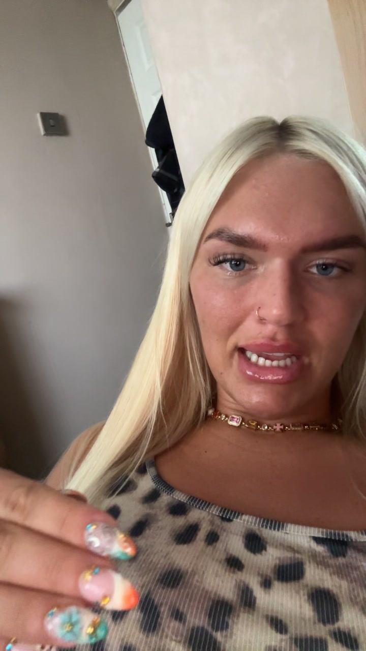 @ellielongton