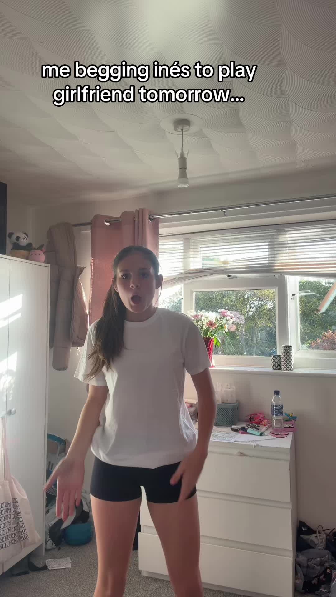 @lexie🏄&zwj;♀️🪐