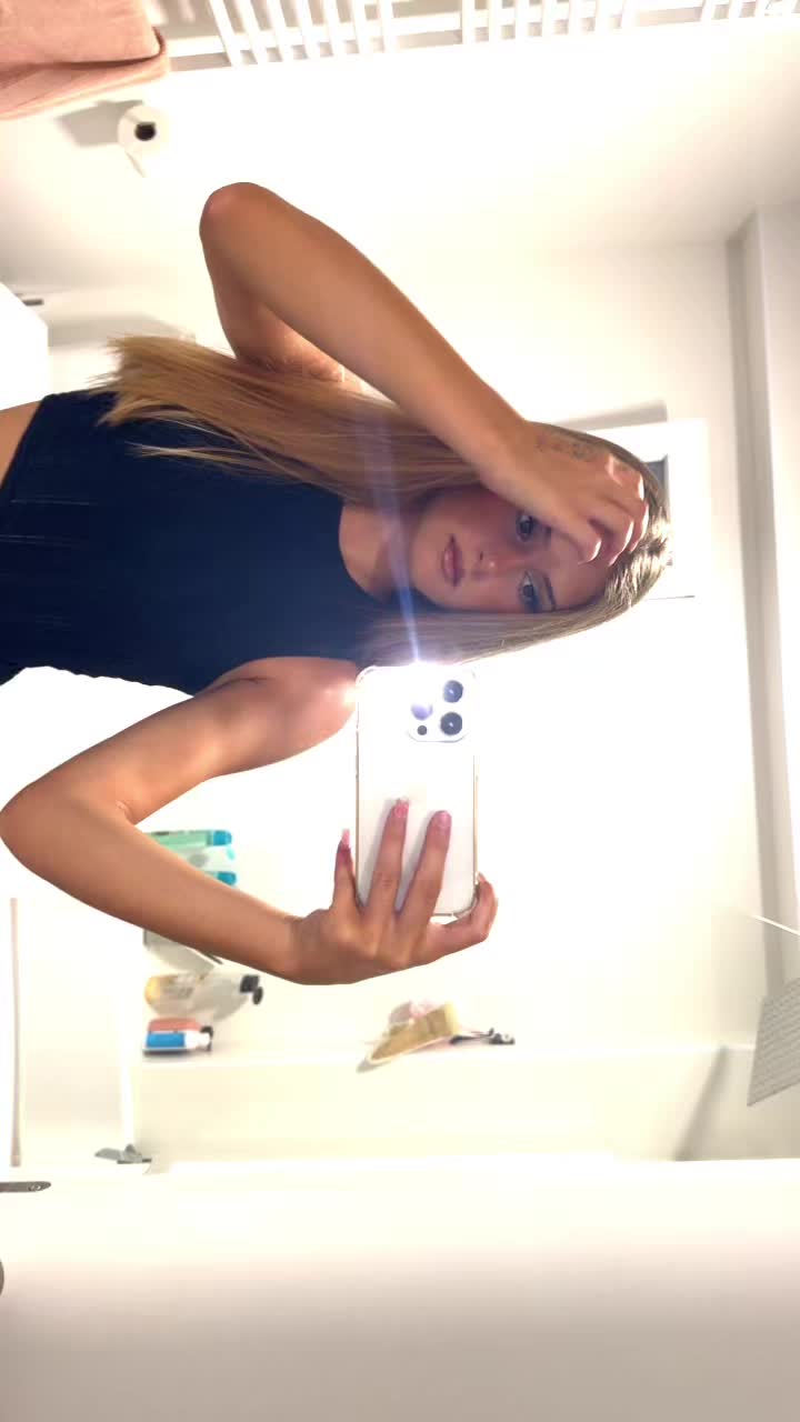 @💋