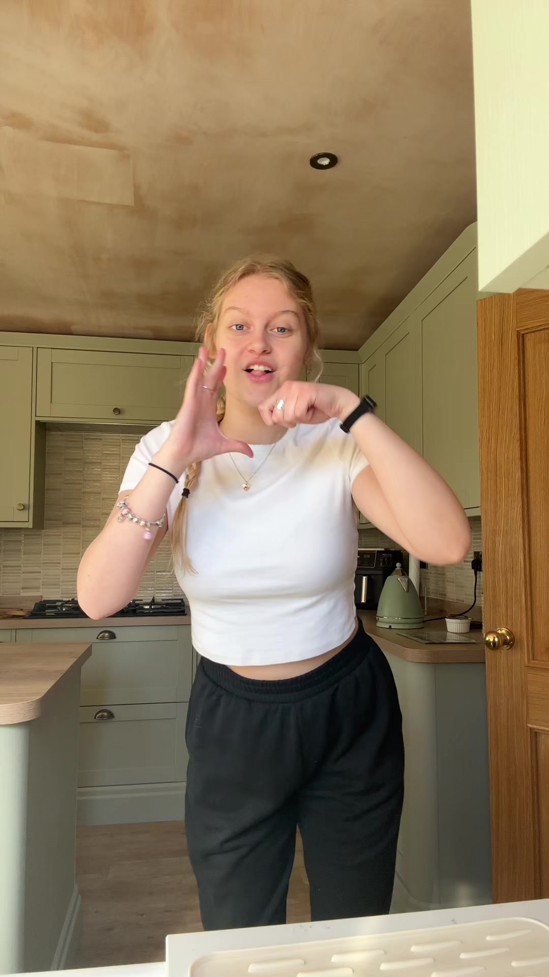 @avaarosexoxo 𓆉