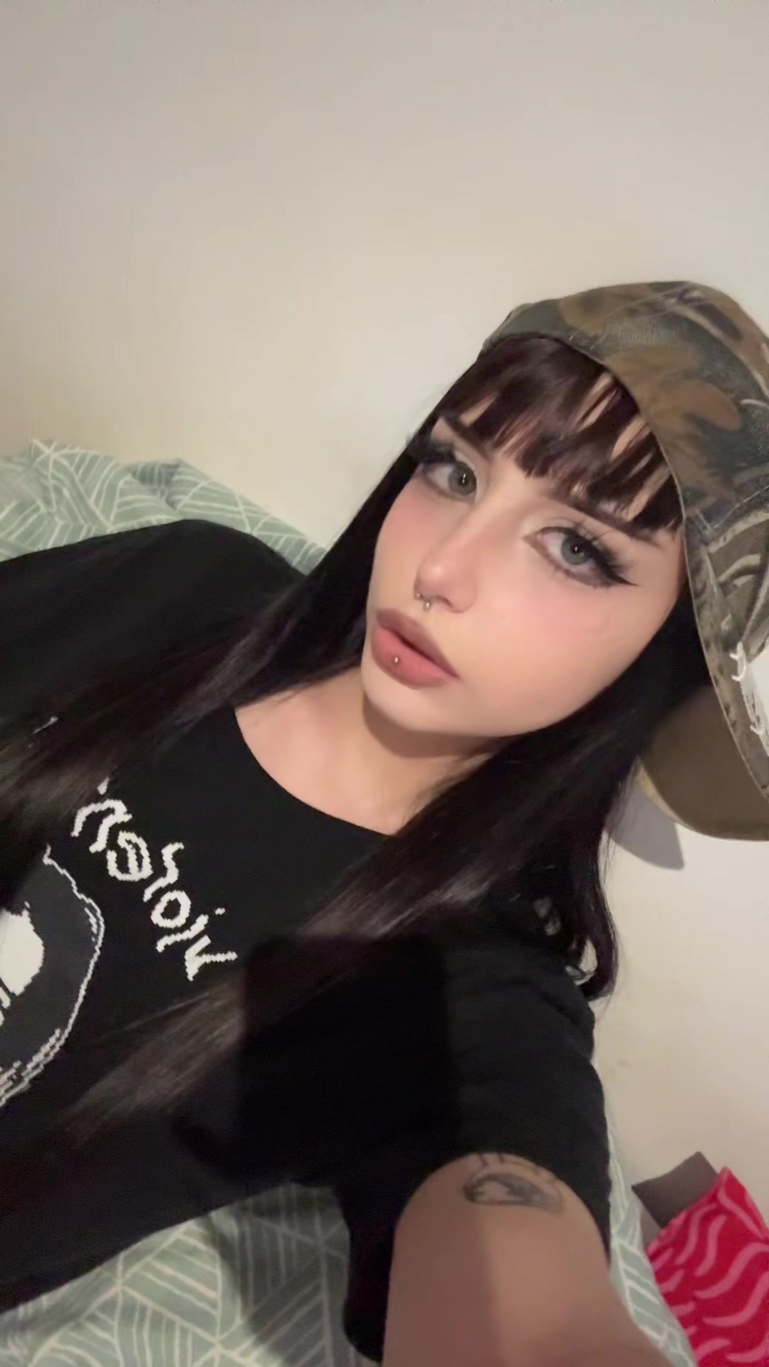 @Fèi (。 ˇ‸ˇ 。) ㋖