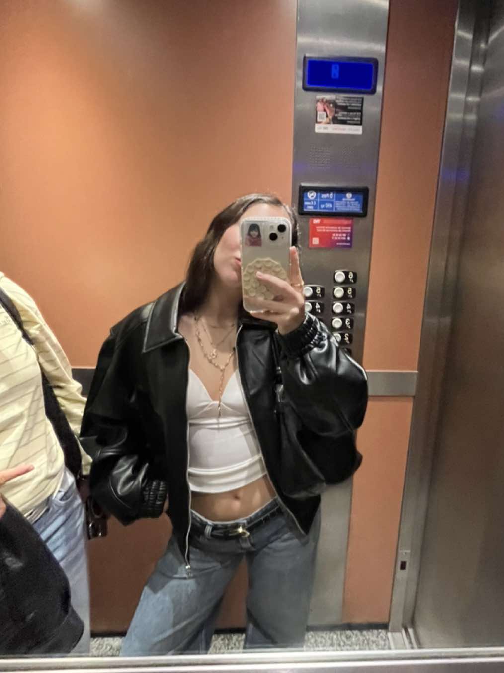 @𝐄𝐋𝐈𝐀𝐍𝐀