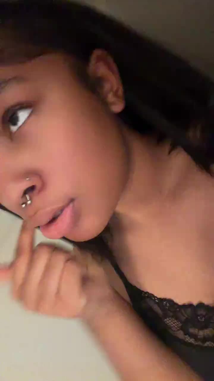@Mia.sloane