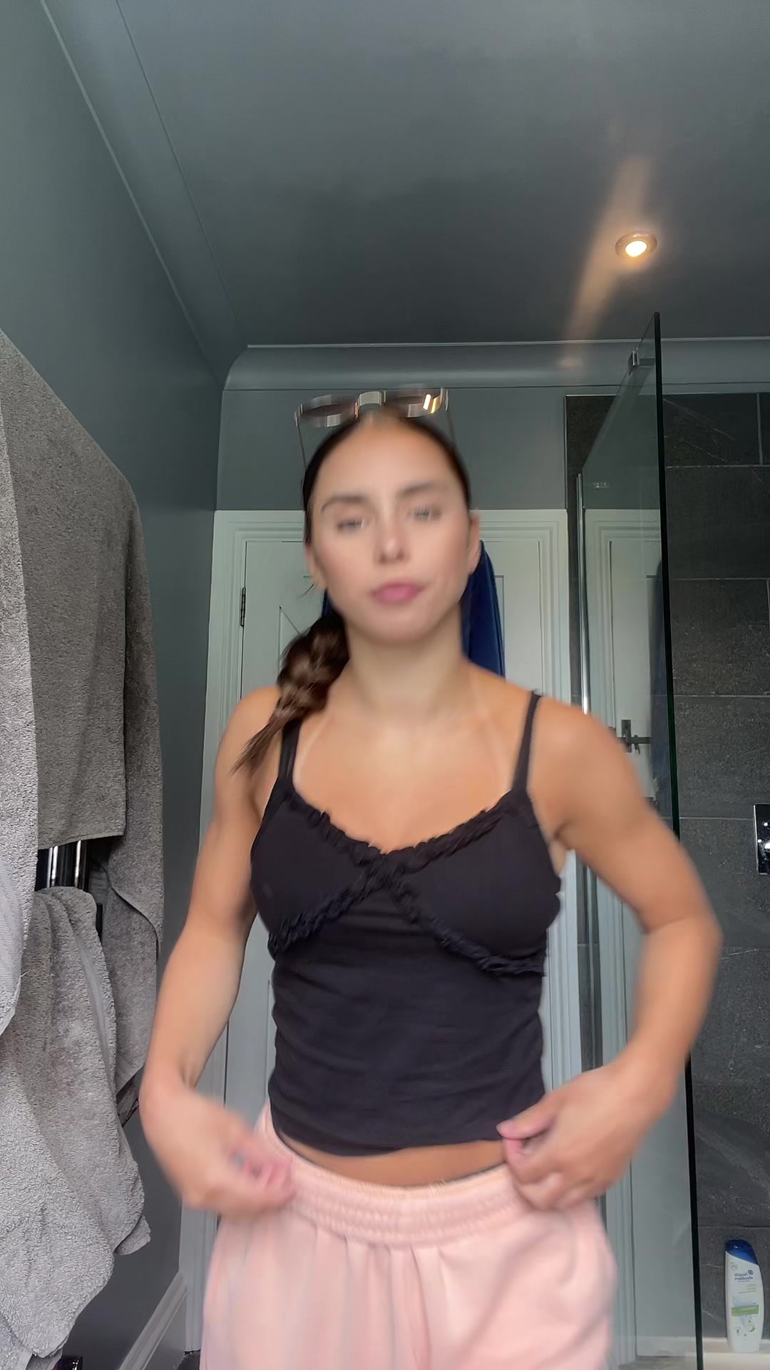 @𝓔𝓶🫶