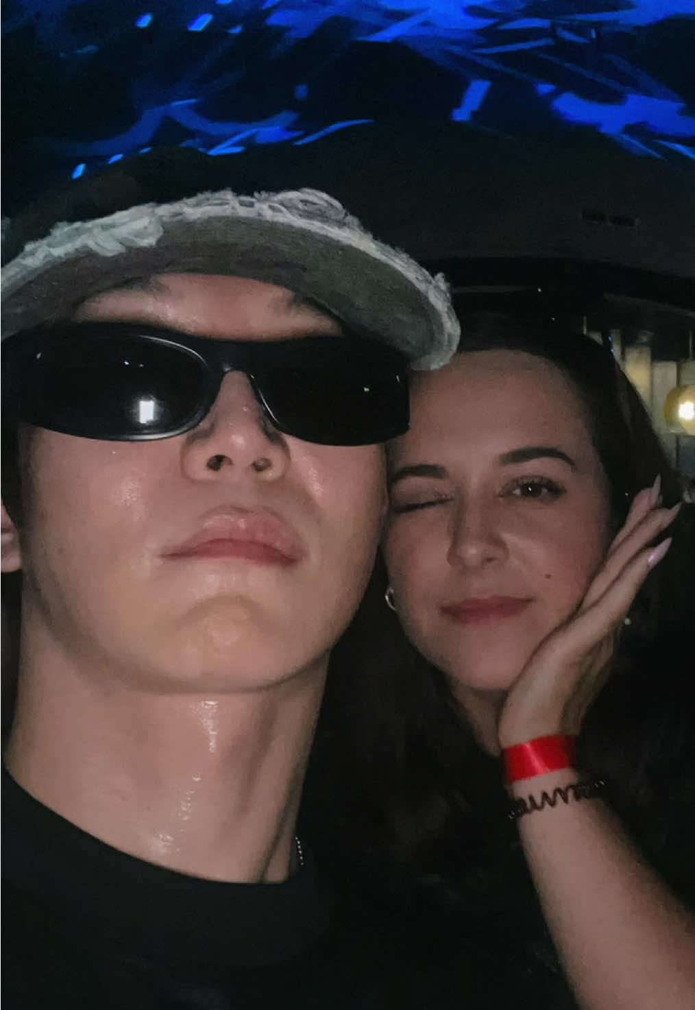 @anㅈele