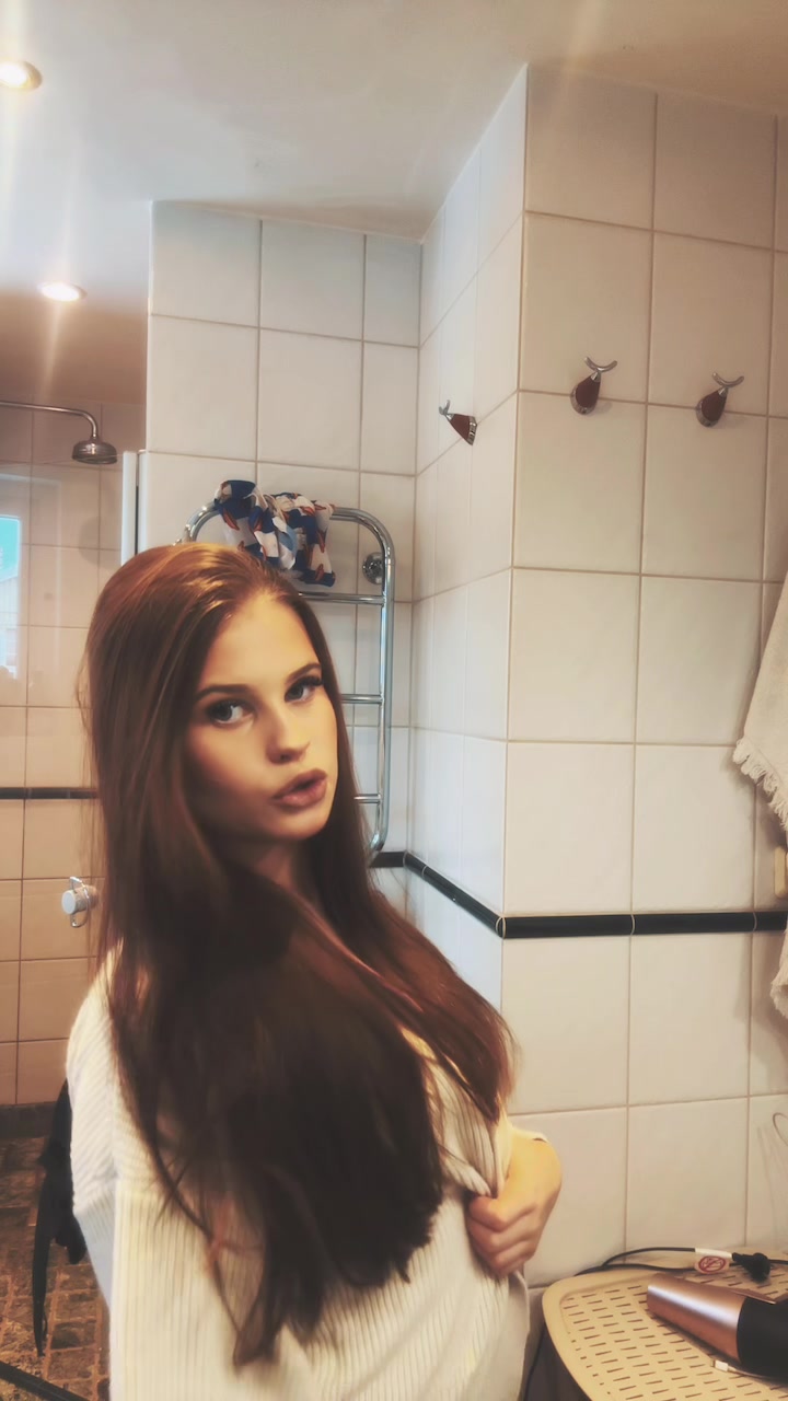 @ℒ𝒾𝓃𝓃ℯ́𝒶💞