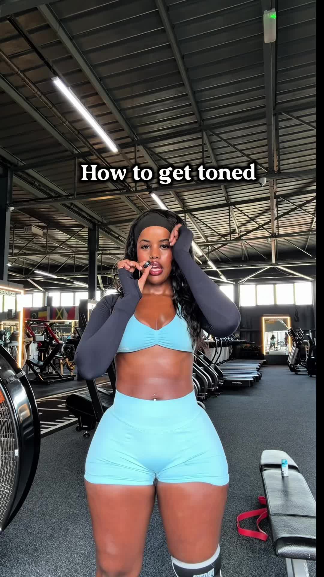 @Yarafitness