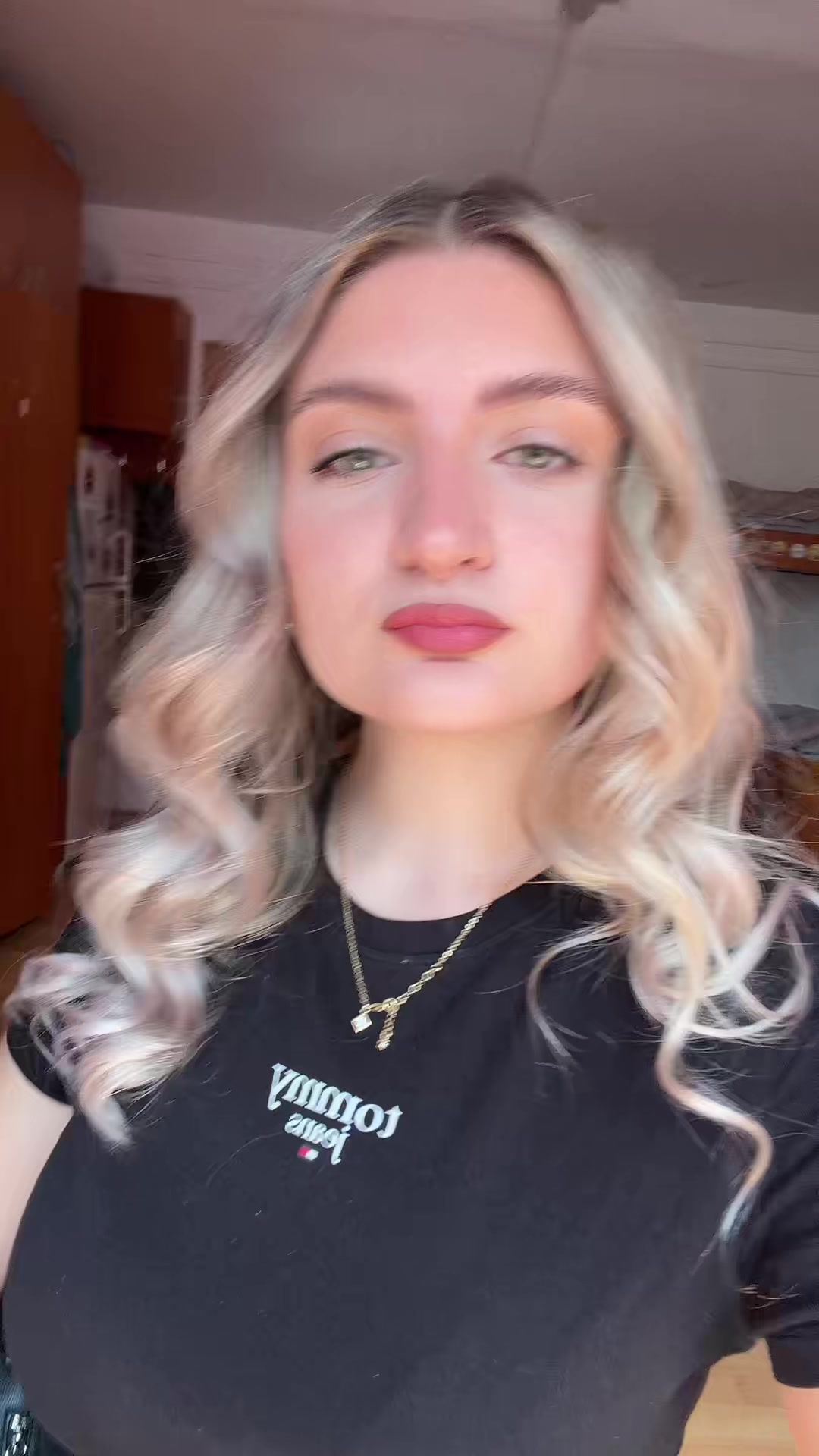 @Ralucaaa99