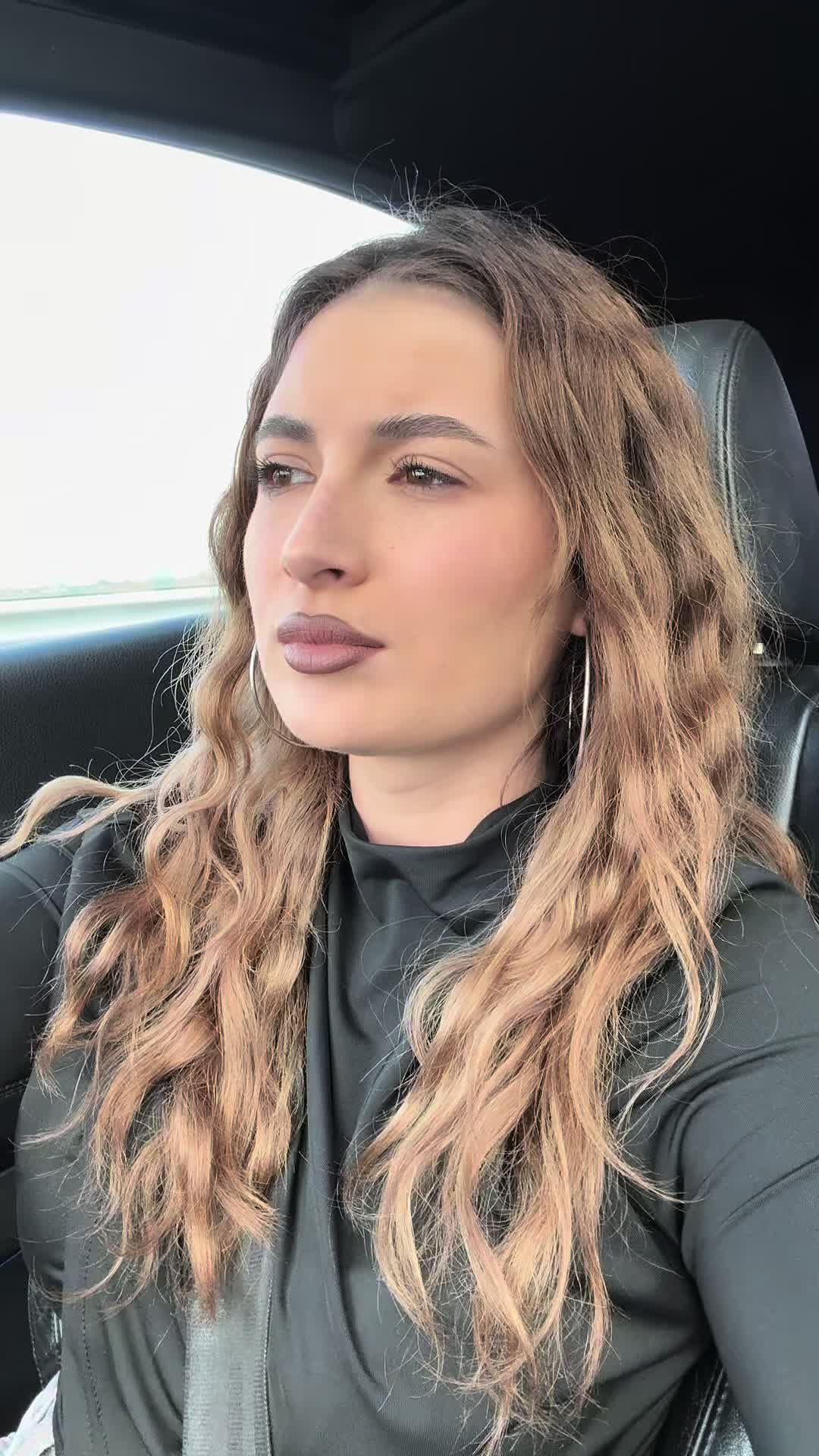 @𝓜𝓪𝓷𝓾𝓮𝓵𝓪🦋