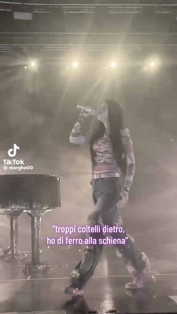@💖𝓐𝓝𝓝𝓐💖