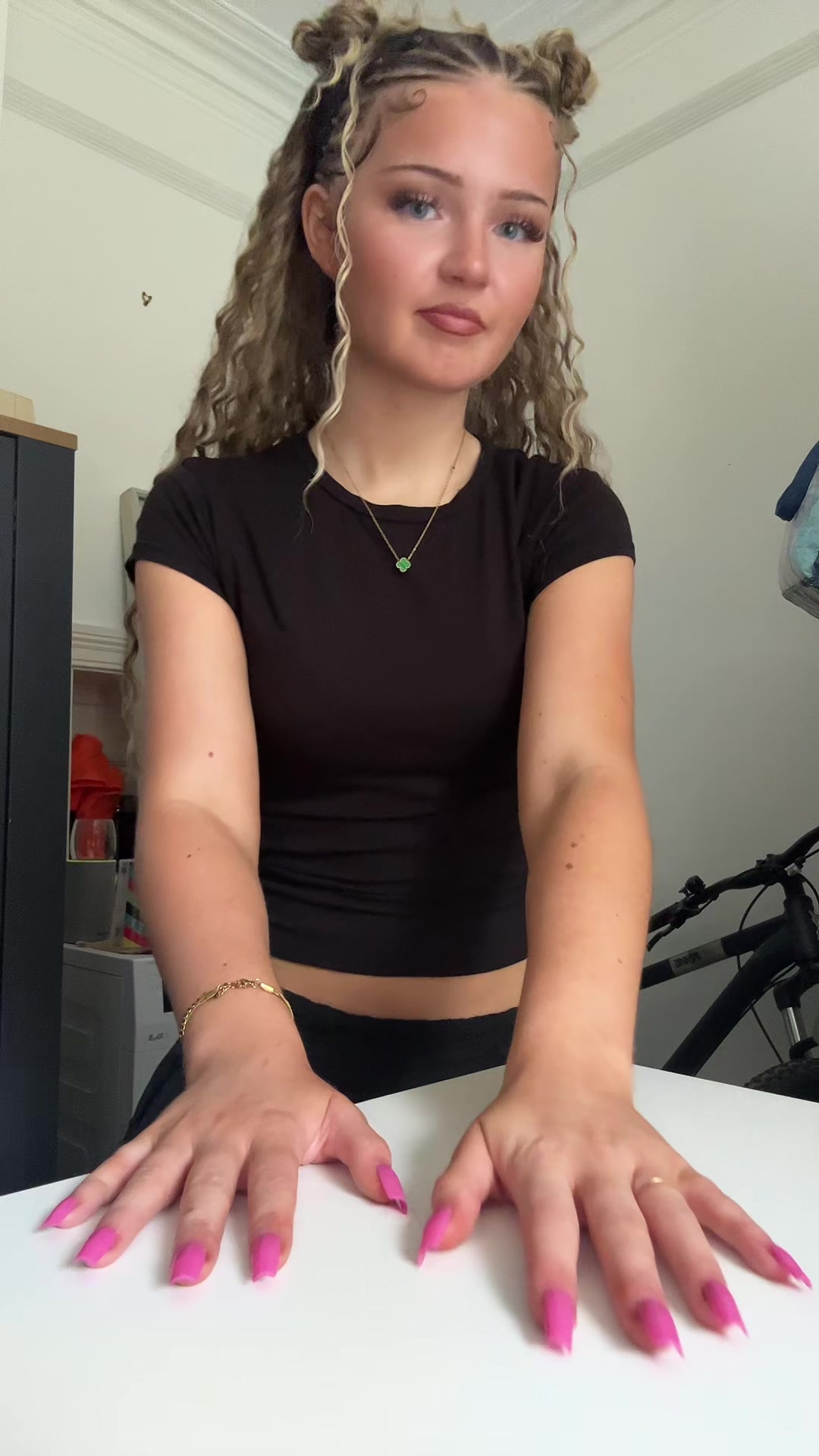 @starbornel