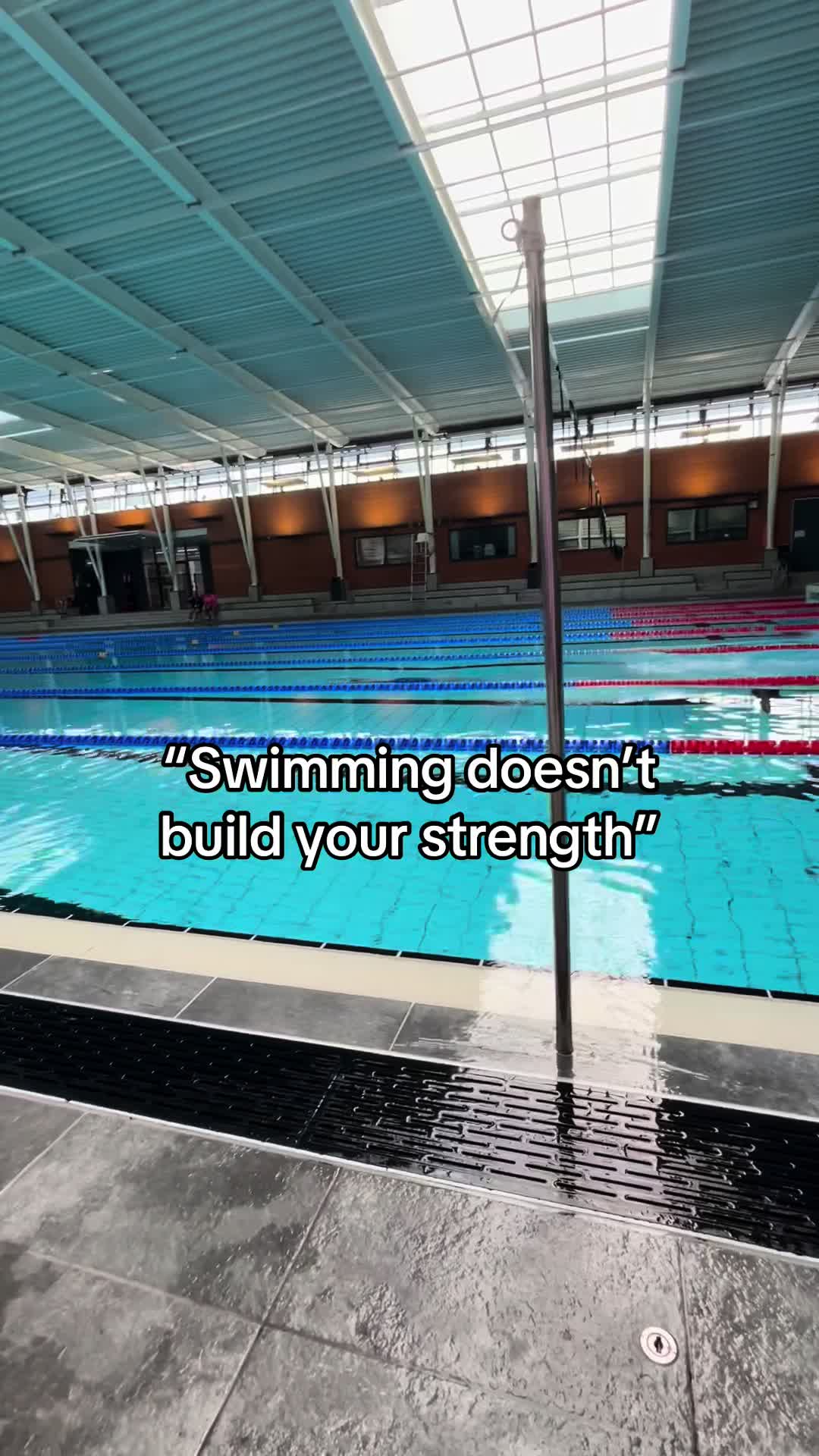 @Freya_swims_