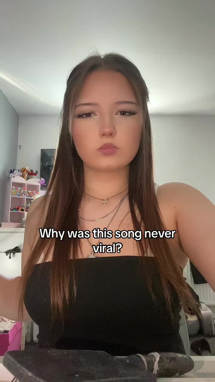 @charley🍒🫧