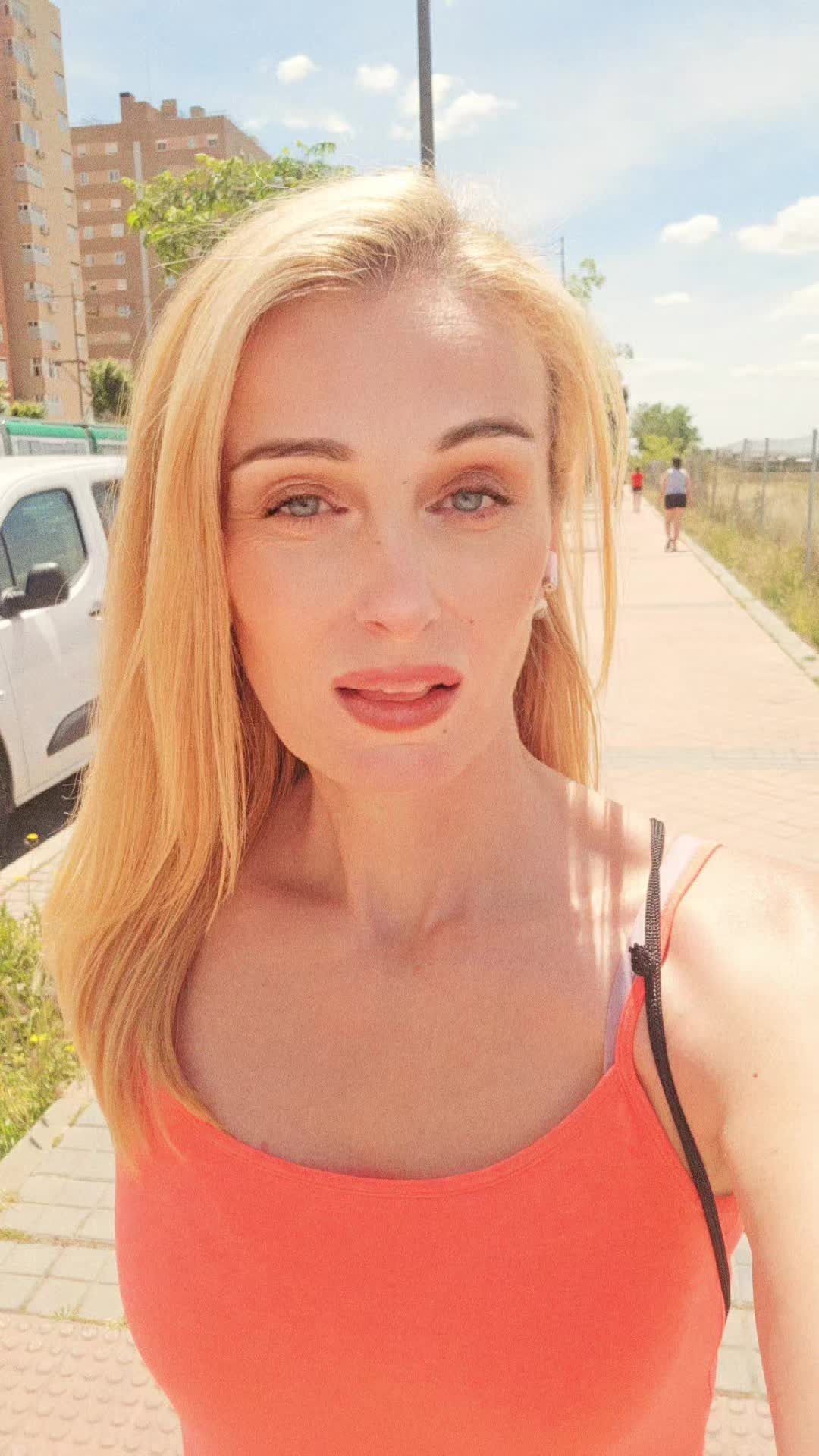 @Vanesita 39