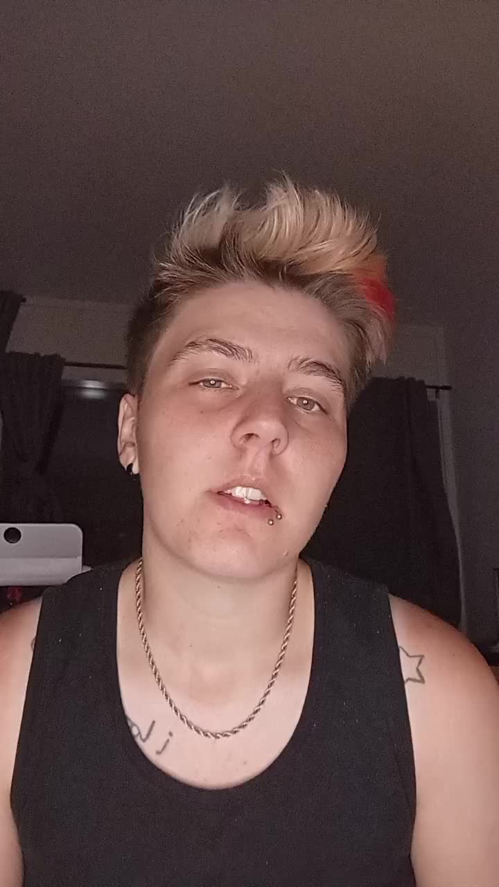 @The_bitch_is_mine🥰❤️